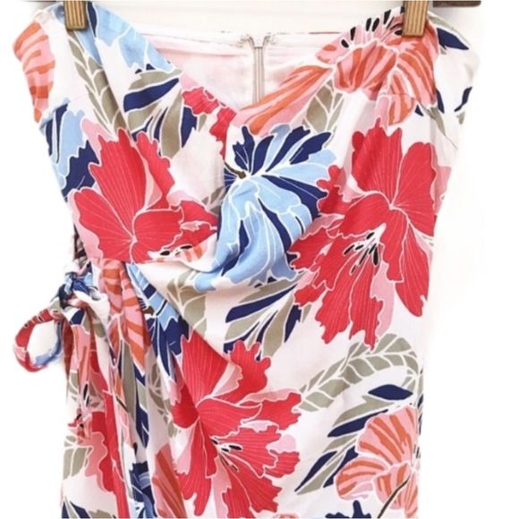 ASTR The Label Josefina Floral Strapless Dress - Picture 7 of 10